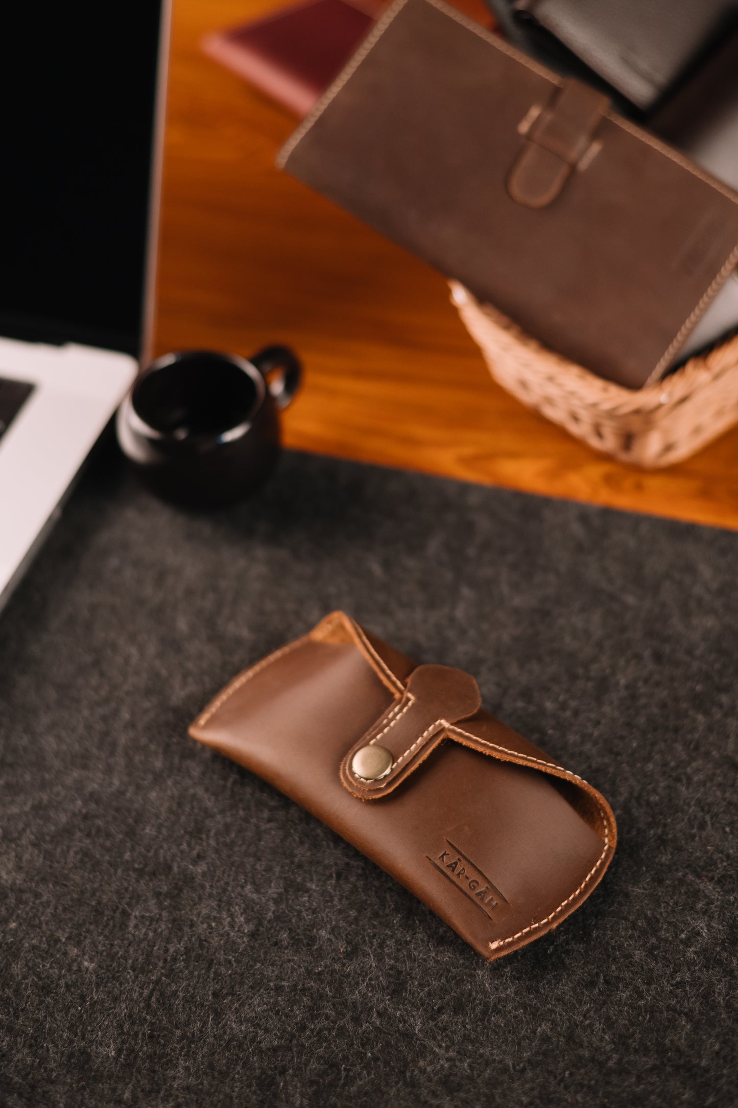 Kar-Gah Dapper Sleeve (VINTAGE BROWN)