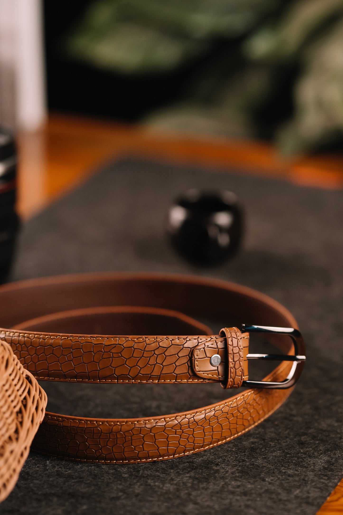 Kar-Gah Croc Noir (BROWN)